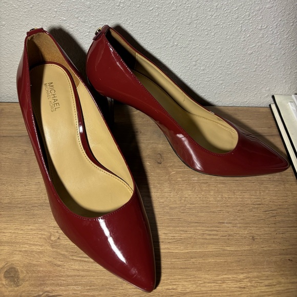 Michael Kors Glossy Red Heels - Picture 2 of 6